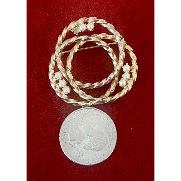 Vintage Gold-Plated Open Twist Lover's Knot Brooch and Earring Set Faux Pearl Ex - Picture 8 of 12